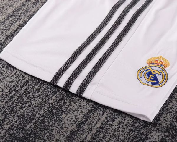 Retro Kids Real Madrid 2013-2014 home image 6