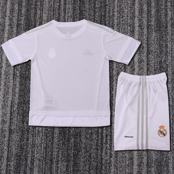 Retro Kids Real Madrid 2015-2016 home image 2