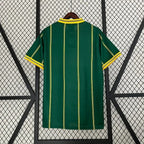 Retro Leicester City 1984 away image 2