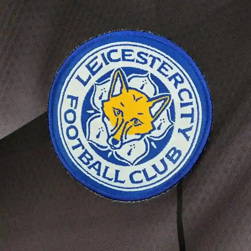 Retro Leicester City 2015-2016 second away image 6