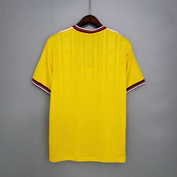 Retro Liverpool FC 1985-1986 away image 2