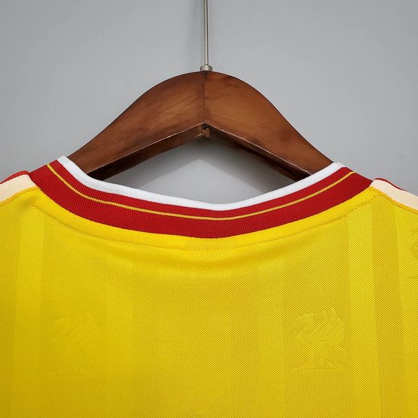 Retro Liverpool FC 1985-1986 away image 4