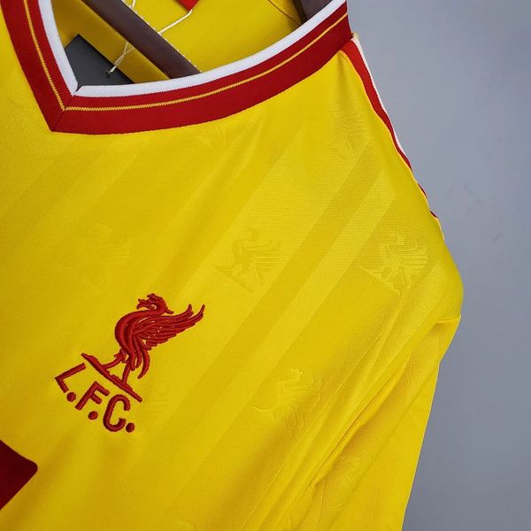 Retro Liverpool FC 1985-1986 away image 7