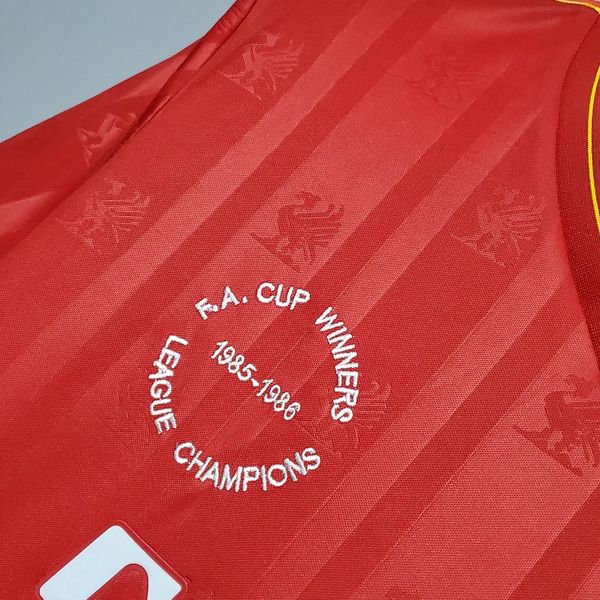 Retro Liverpool FC 1985-1986 home image 8
