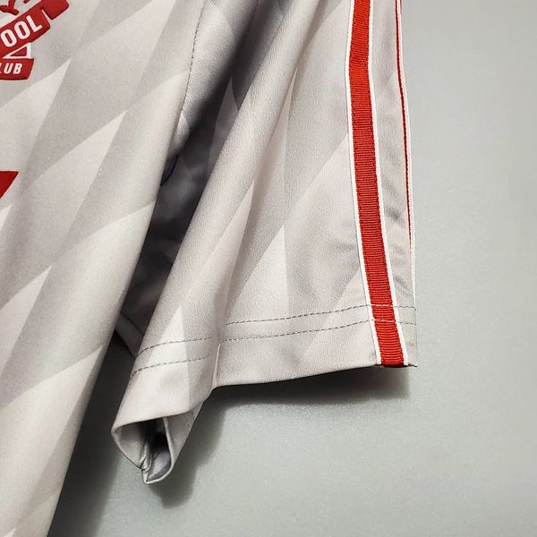 Retro Liverpool FC 1989-1991 away image 6