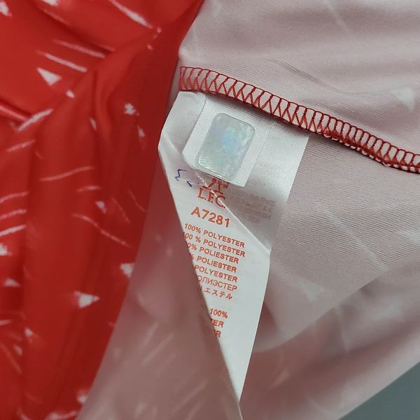 Retro Liverpool FC 1989-1991 home image 6