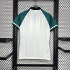 Retro Liverpool FC 1993-1995 away image 2