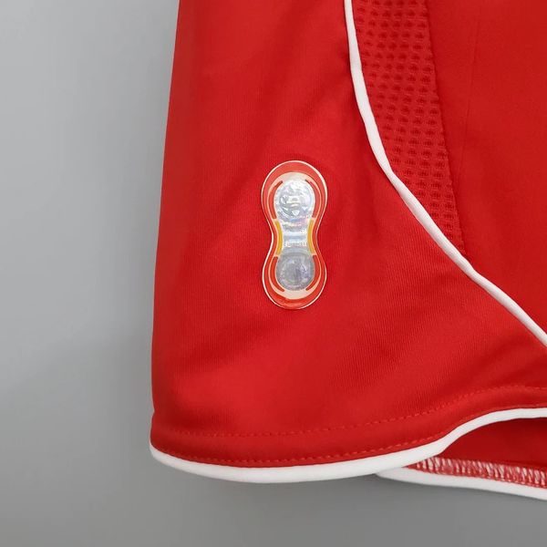 Retro Liverpool FC 2006-2007 home image 8