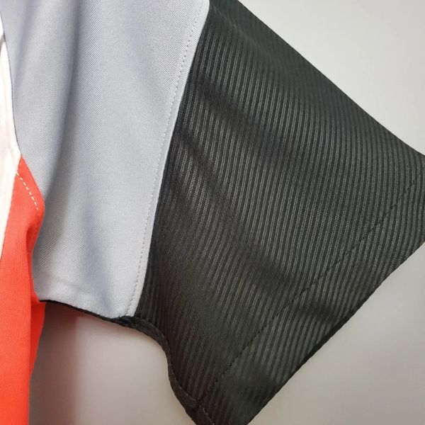 Retro Liverpool FC 2020-2021 fourth away image 8
