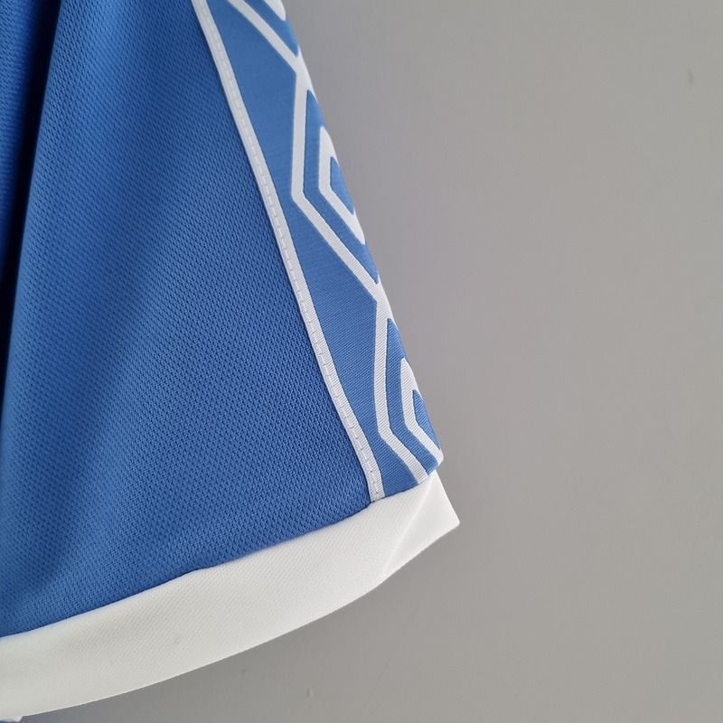 Retro Manchester City 1981-1982 home image 6
