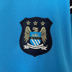 Retro Manchester City 2001-2002 home image 4