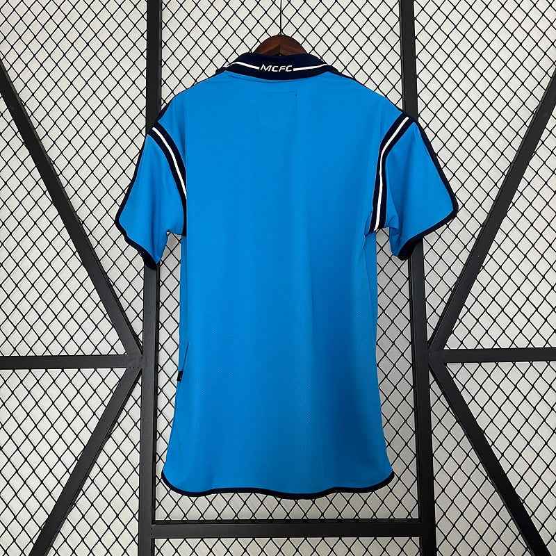 Retro Manchester City 2002-2003 home image 2