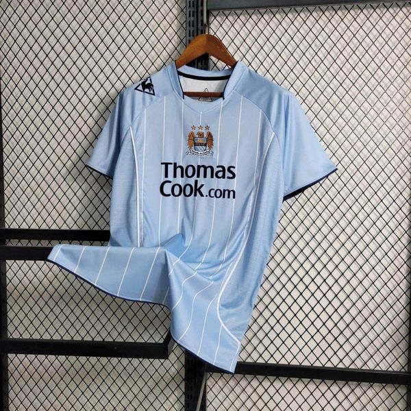 Retro Manchester City 2008-2009 home image 3