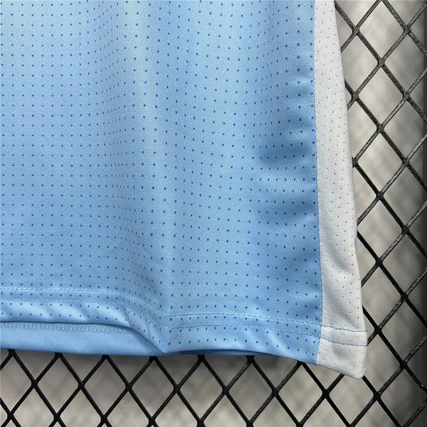 Retro Manchester City 2011-2012 home image 8