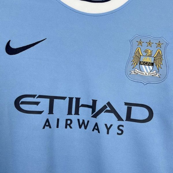 Retro Manchester City 2013-2014 home image 4