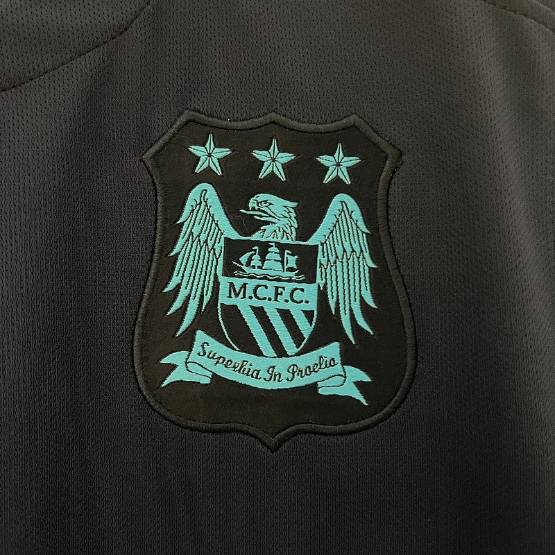Retro Manchester City 2015-2016 away image 5