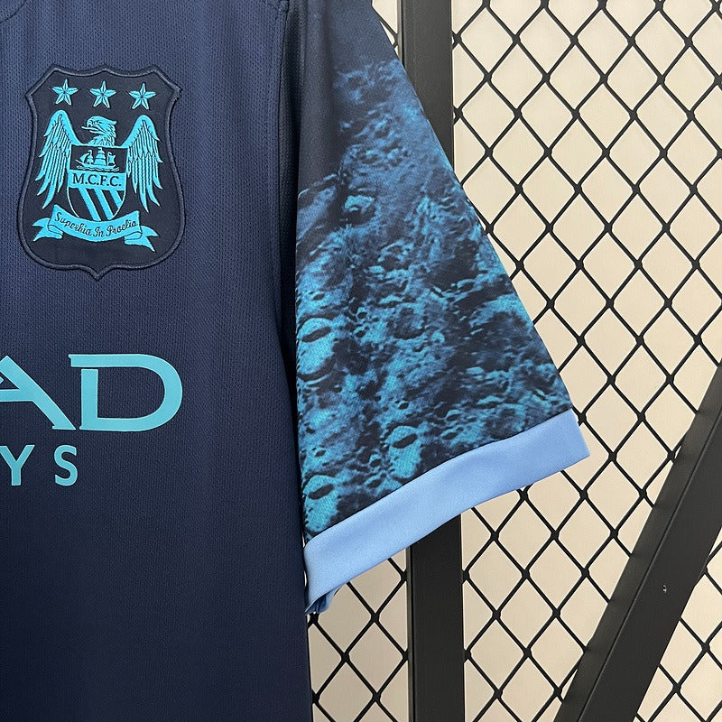Retro Manchester City 2015-2016 away image 8