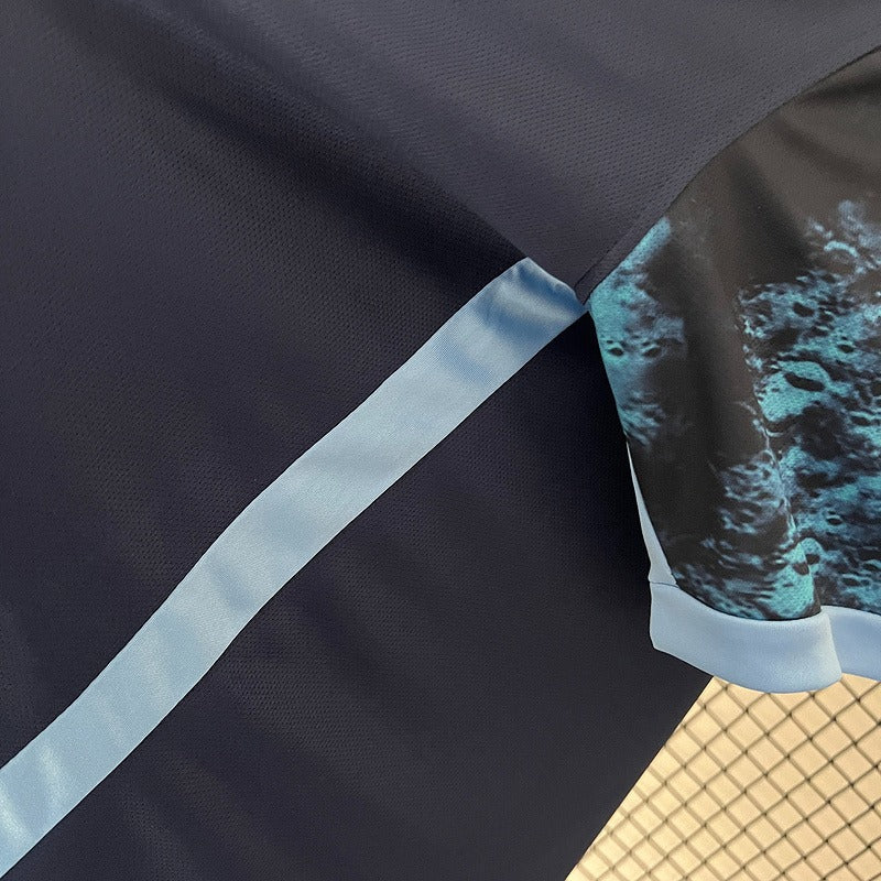 Retro Manchester City 2015-2016 away image 9