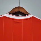 Retro Manchester United 1983 home image 4