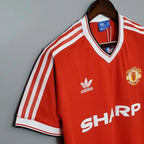 Retro Manchester United 1983 home image 5