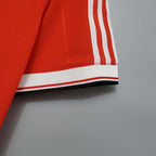 Retro Manchester United 1983 home image 9