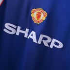 Retro Manchester United 1984 third away image 7