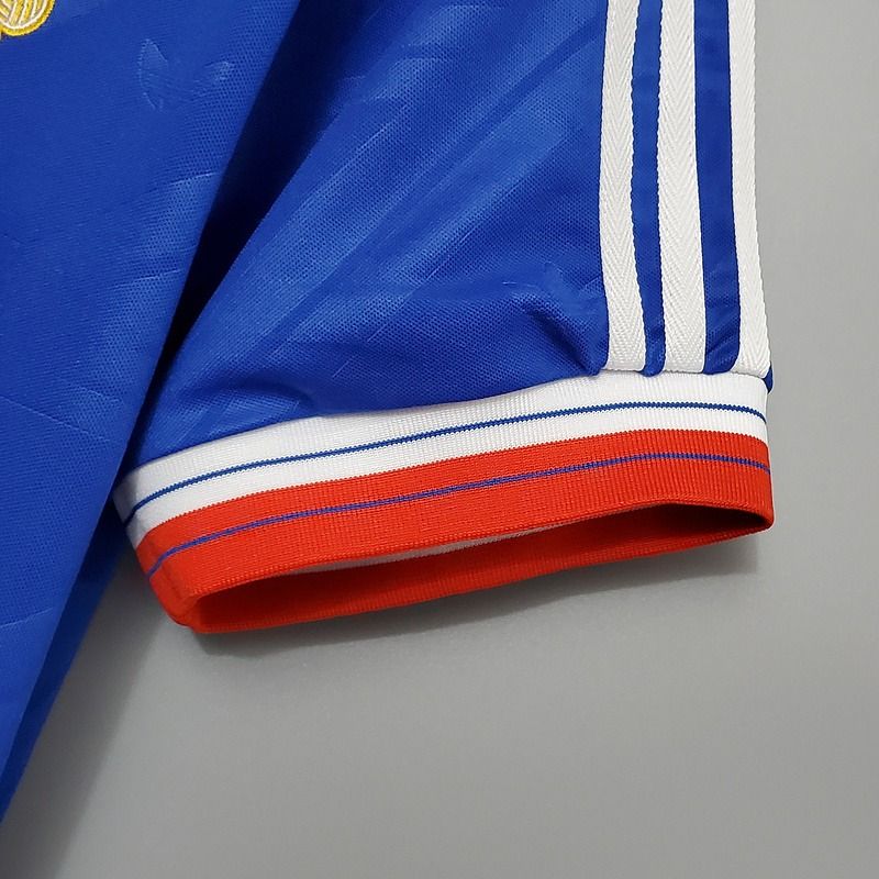 Retro Manchester United 1986-1988 second away image 9