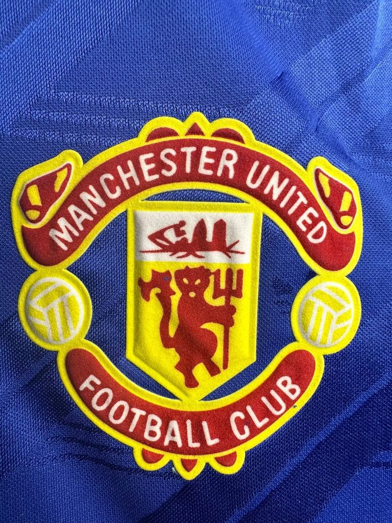 Retro Manchester United 1986-1988 second away Long Sleeve image 6