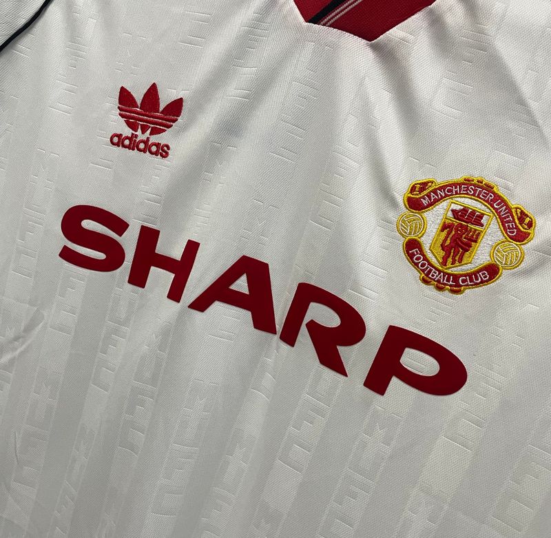 Retro Manchester United 1988-1990 away image 6