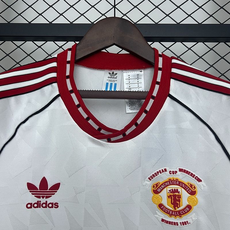 Retro Manchester United 1990-1991 special edition image 3