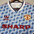 Retro Manchester United 1990-1992 away image 3