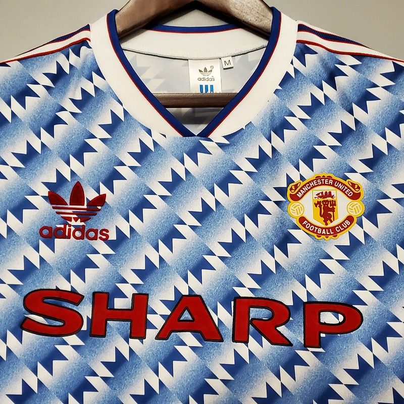 Retro Manchester United 1990-1992 away image 3