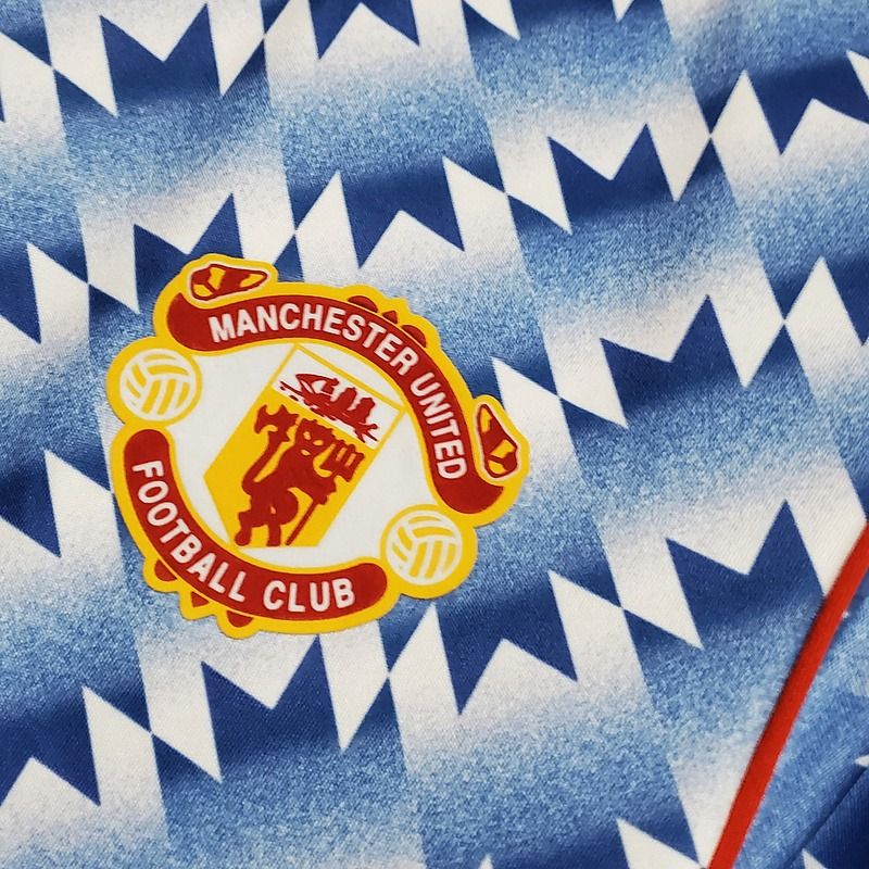 Retro Manchester United 1990-1992 away image 6
