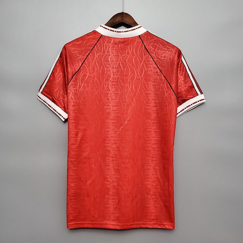Retro Manchester United 1990-1992 home image 2