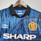 Retro Manchester United 1992-1993 away image 3