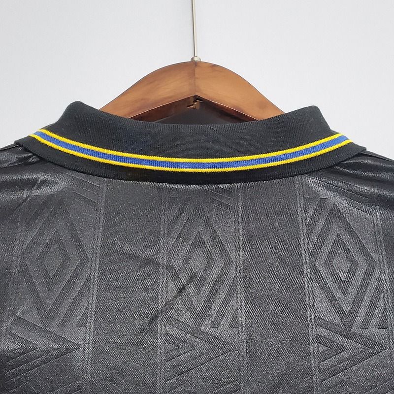 Retro Manchester United 1993-1994 away image 4