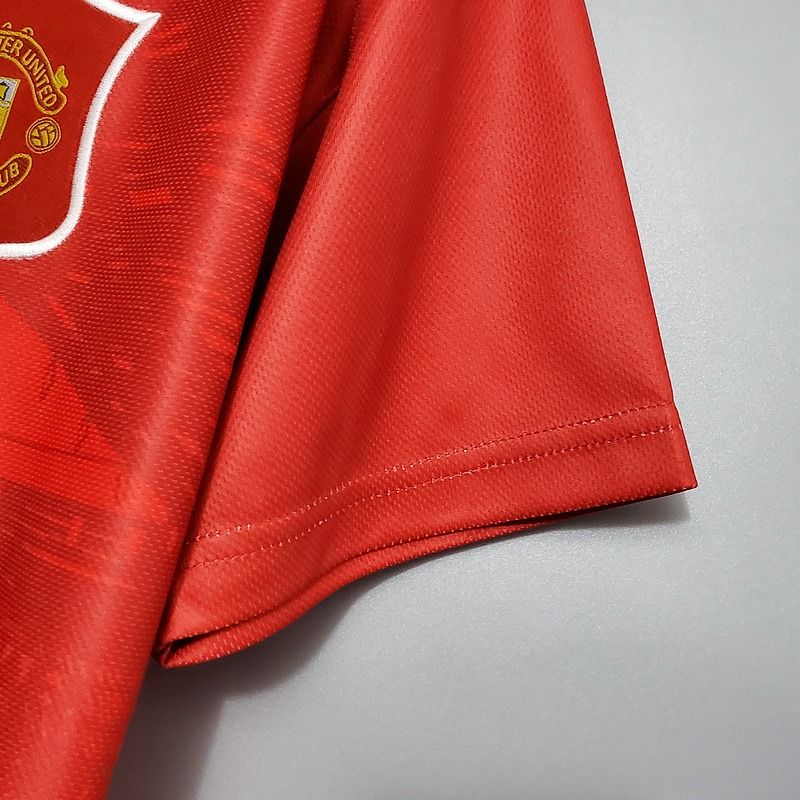 Retro Manchester United 1994-1996 home image 9
