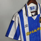 Retro Manchester United 1994-1996 second away image 5