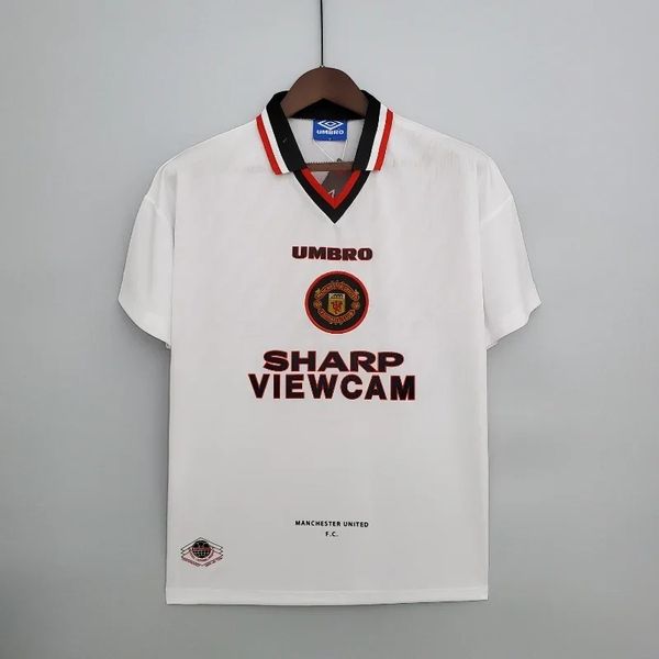 Retro Manchester United 1996-1997 away