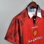 Retro Manchester United 1996-1997 home image 5