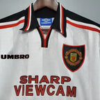 Retro Manchester United 1997-1998 away image 3