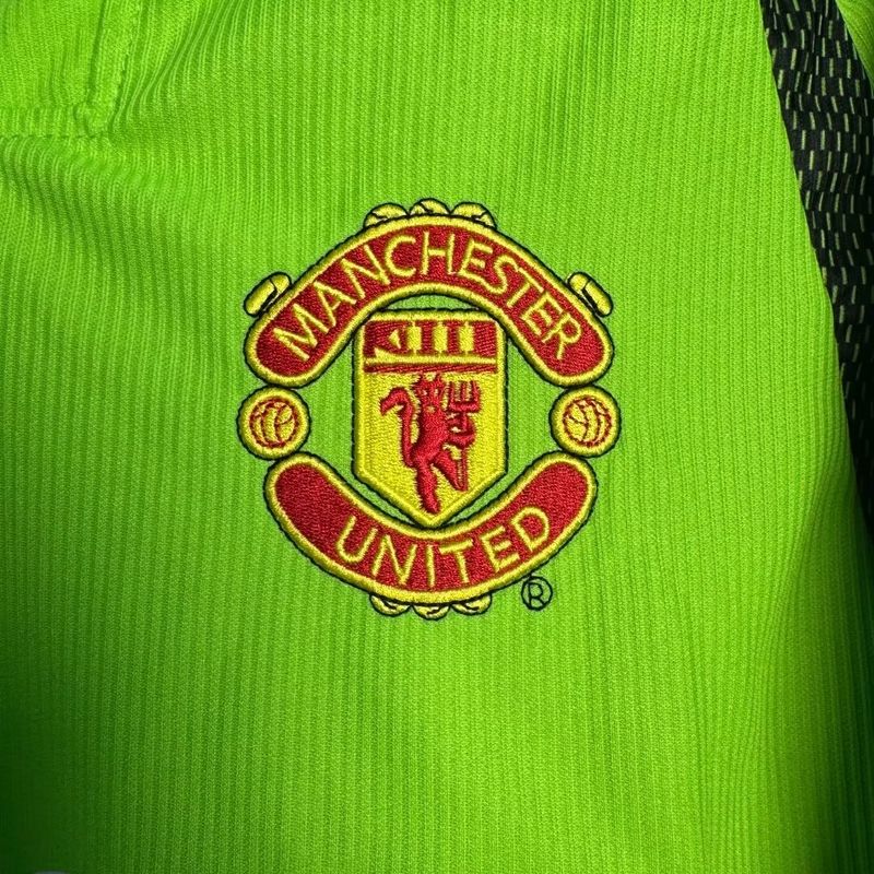 Retro Manchester United 1998-1999 Goalkeeper Long Sleeve image 8