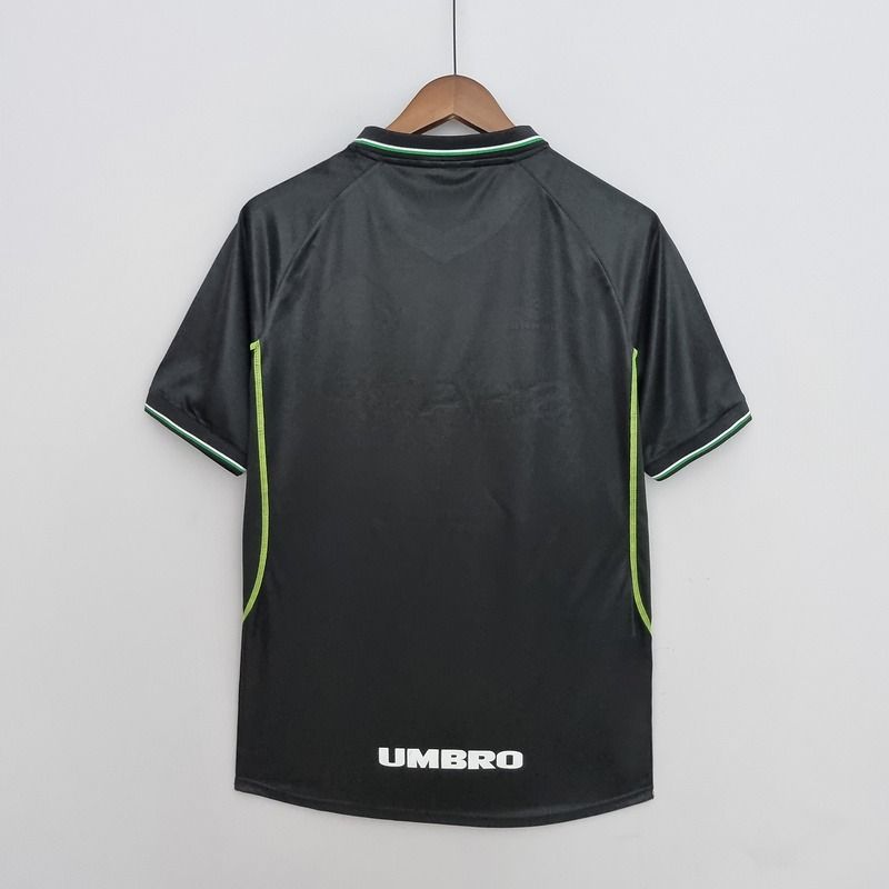 Retro Manchester United 1998-1999 second away image 2
