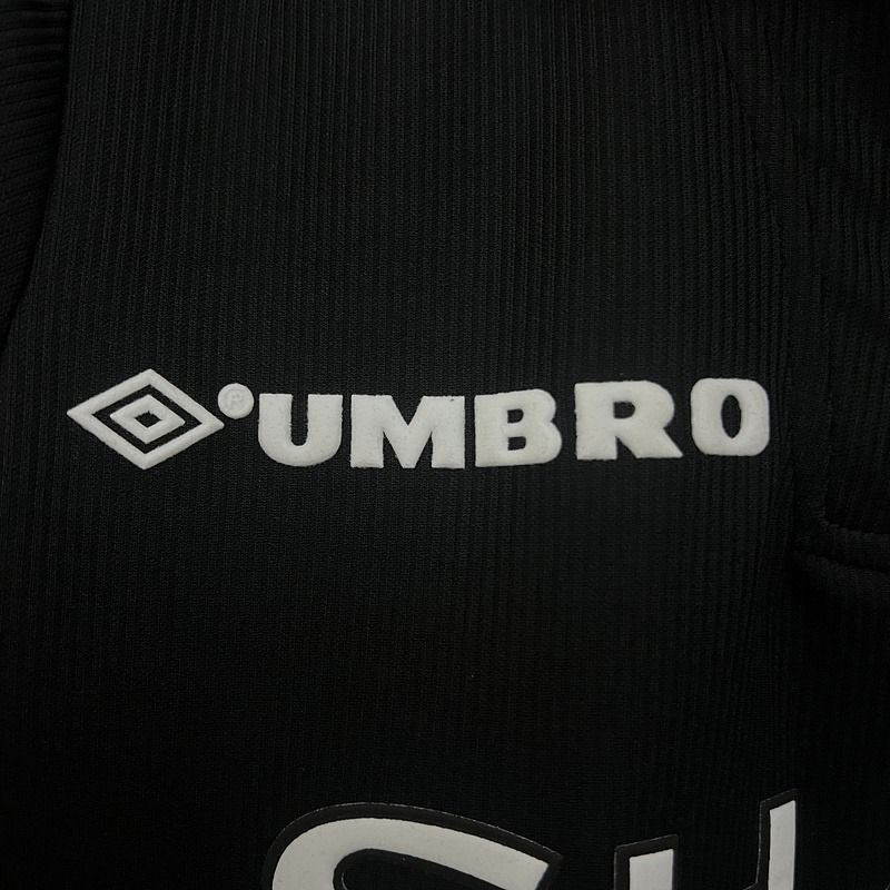 Retro Manchester United 1998-1999 third away image 6