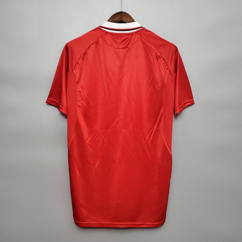 Retro Manchester United 1999-2000 home image 2