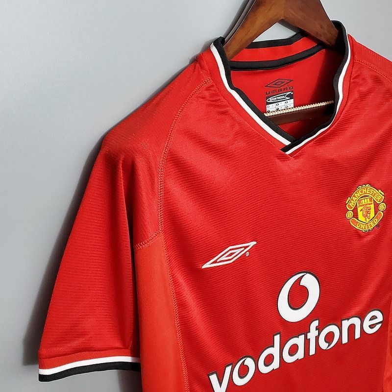 Retro Manchester United 2000-2001 home image 5