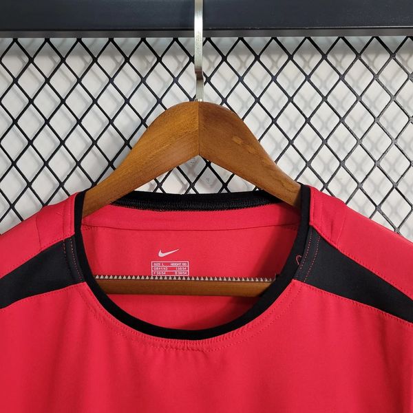 Retro Manchester United 2002-2004 home image 6