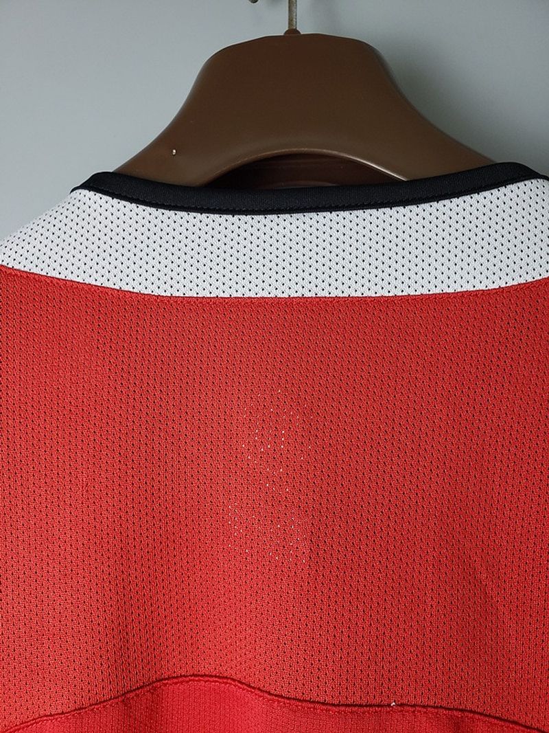 Retro Manchester United 2005-2006 home Long Sleeve image 4