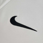 Retro Manchester United 2006-2007 away image 7