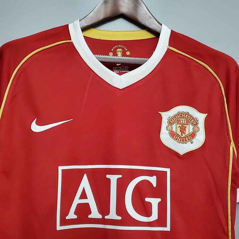 Retro Manchester United 2006-2007 home image 3